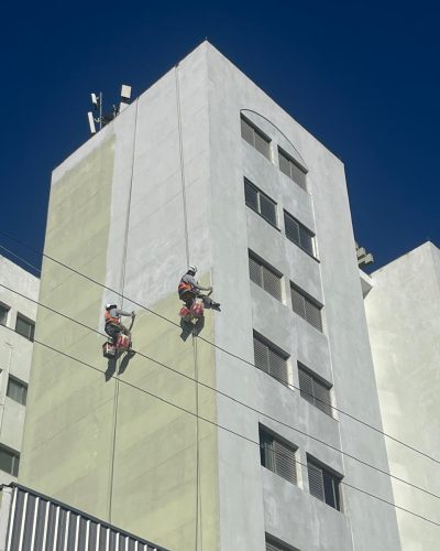 pintura de predio residencial